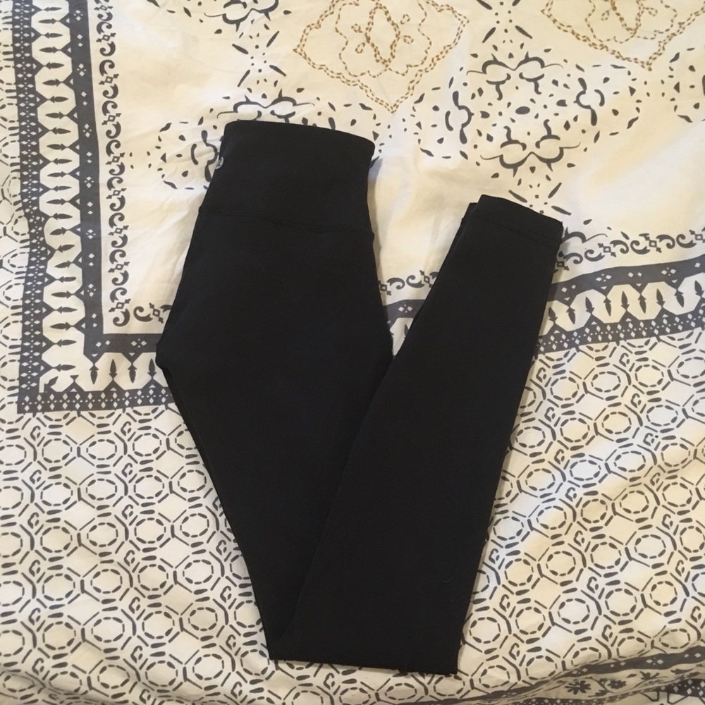 Lululemon Wunder Under Low Rise